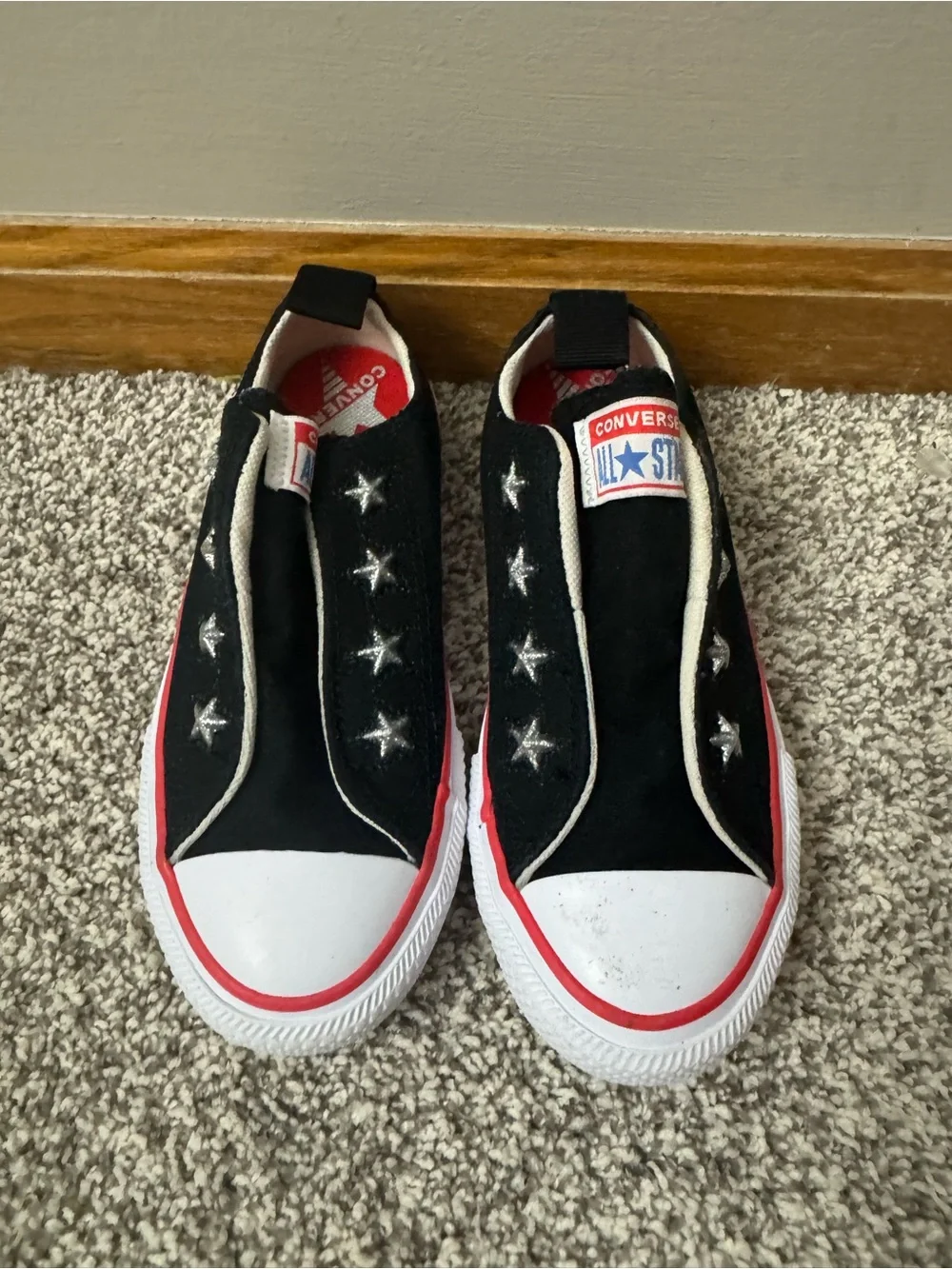 Girls Converse Black Star Slip-On Sneakers with Red Trim Like New Size 11